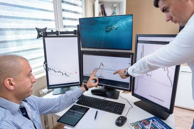 Analytics Benchmarking Compare What Matters
